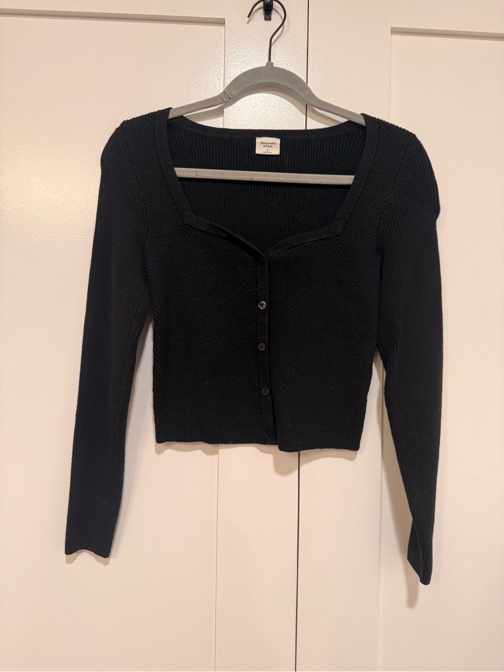 Abercrombie & Fitch Sweetheart Black Ribbed Button-Up Top